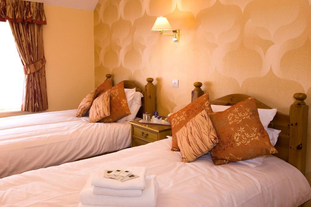 The Roebuck Inn - Relaxinnz Harrietsham Room photo